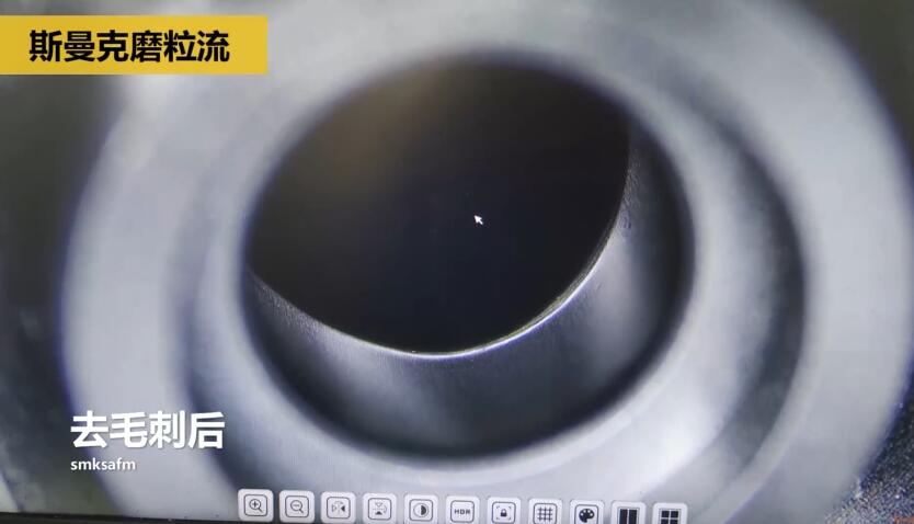 内孔去毛刺，当然用磨粒流啊！